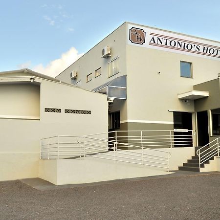 Antonio'S Hotel Rinopolis ภายนอก รูปภาพ